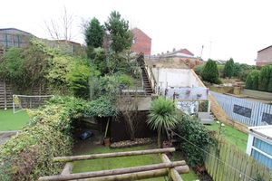 Photo 26- click for photo gallery